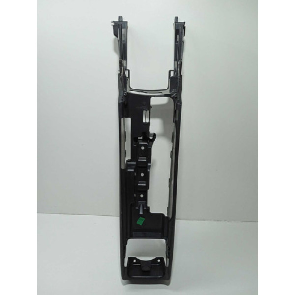 Console Central New Fiesta Hatch 2016