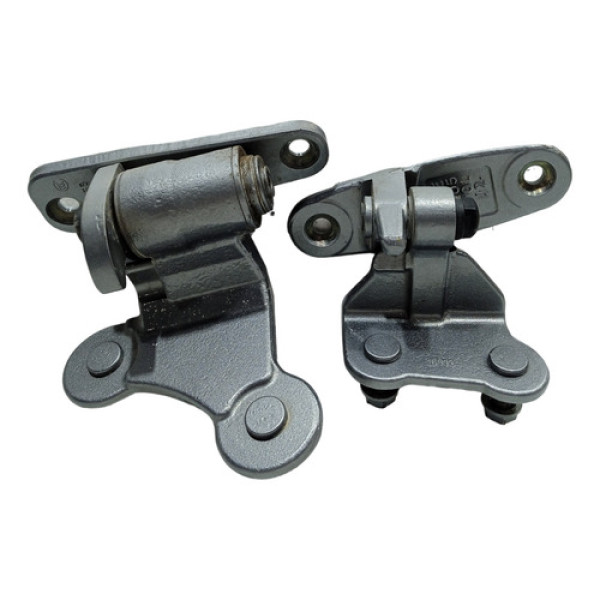 Dobradiça Porta Traseira Esquerda Mercedes C180 2010/2013