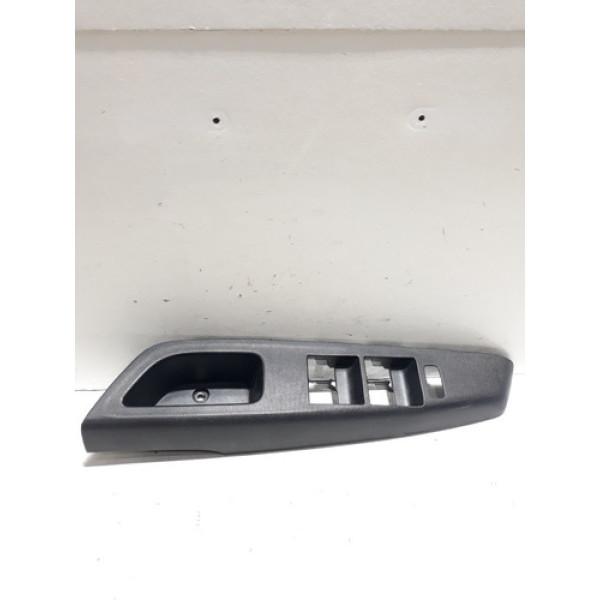 Moldura Comando Vidro Dianteiro Esquerdo Etios 2015/2018 