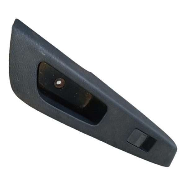 Moldura Botão Vidro Elétrico Traseiro Direito Etios 2016 