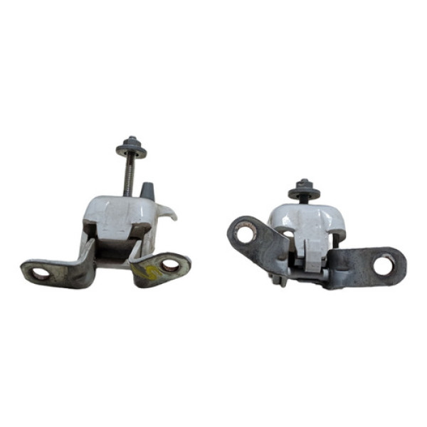 Dobradiça De Porta Dianteira Direita New Fiesta 2014/2017