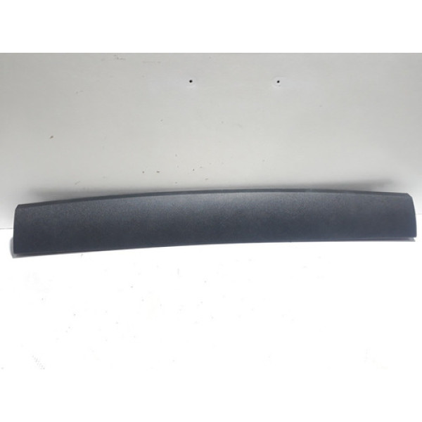 Moldura Central Interna Tampa Traseira C4 Picasso 2008/2013
