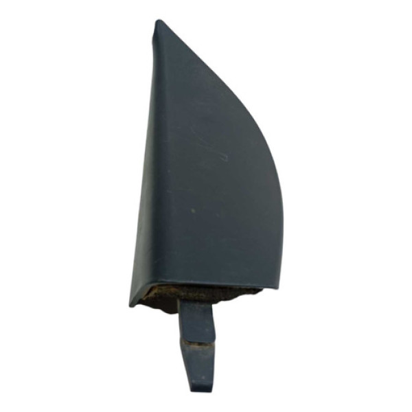 Acabamento Interno Traseiro Direito Toyota Etios 2013 2017