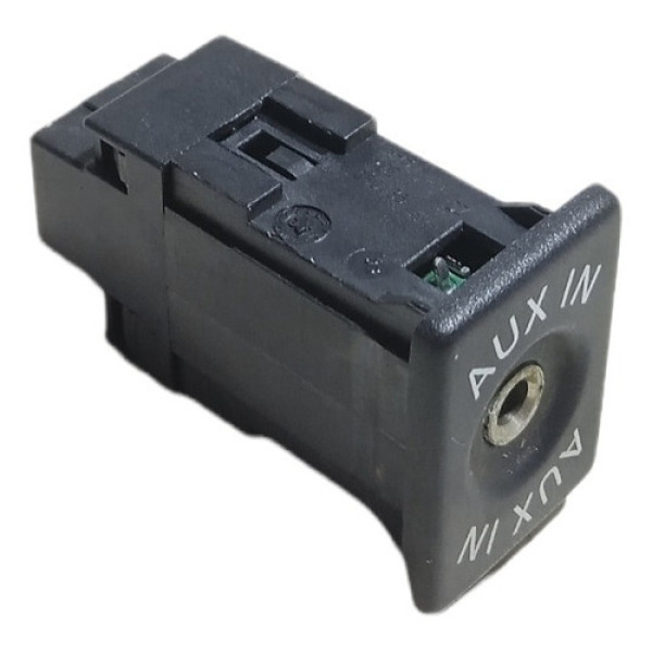 Conector Entrada Auxiliar V.w Jetta 2012/2015 