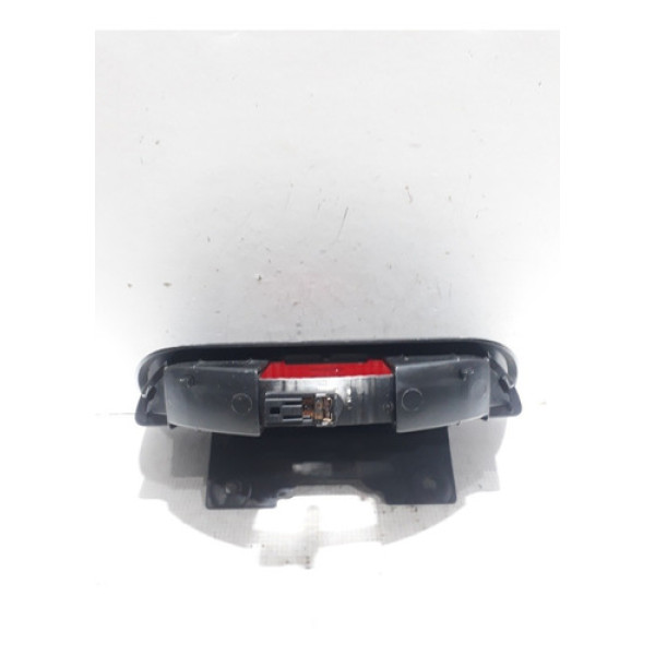 Luz De Freio/break Light Renault Logan 2015/2018