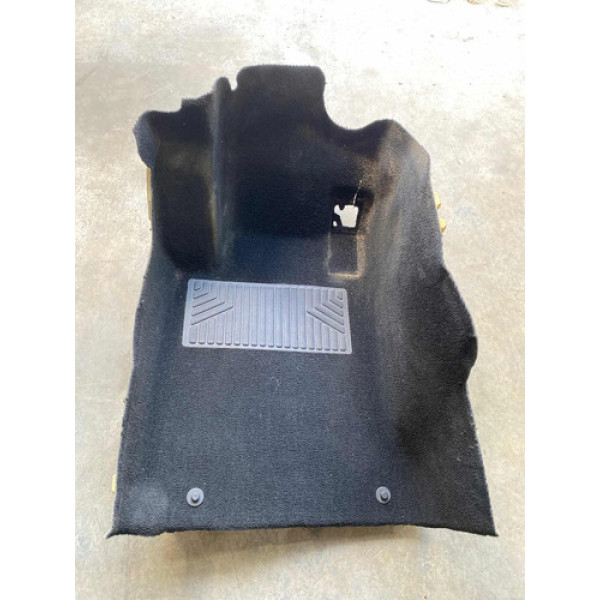 Carpete Assoalho Dianteiro Esquerdo Mercedes C180 2010/2013 Preto