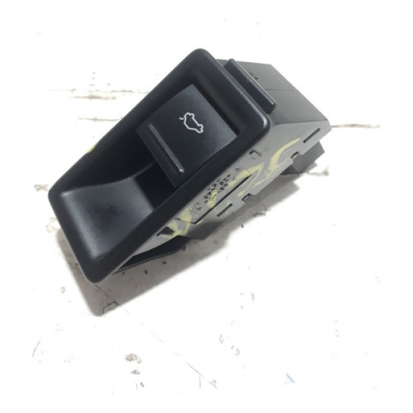 Comando Abertura Porta Malas Volkswagen Jetta 2012/2015