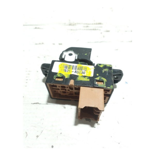 Comando Vidro Elétrico Dianteiro Direito I30 2014/2017