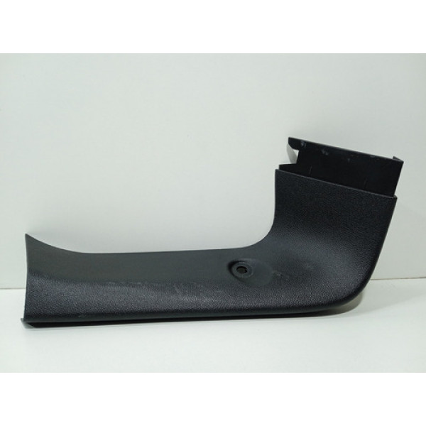 Acabamento Tampa Traseira Esquerda Gm Tracker Ltz 2012/2016