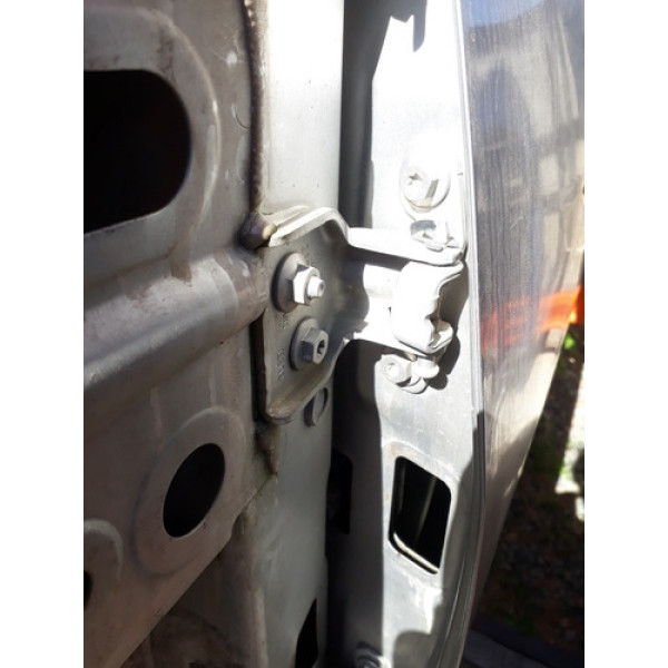 Par Dobradiças Porta Dianteira Esquerda Logan 2015/2018