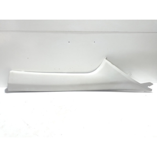 Acabamento Coluna Dianteira Direita Prisma 2013/2015