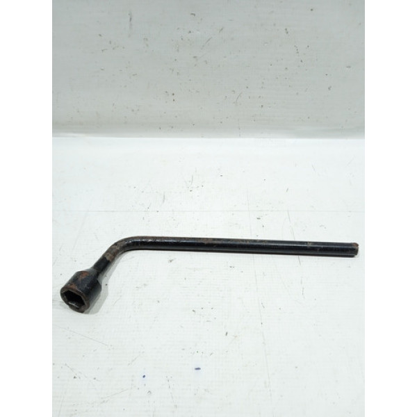 Chave De Roda 19 Usada