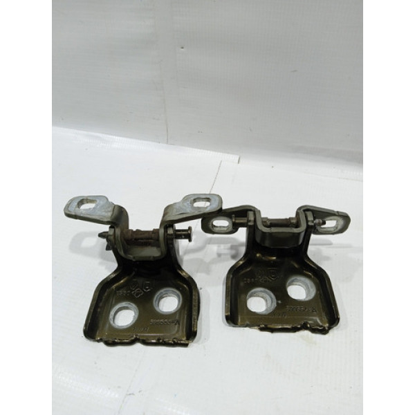 Dobradiça Porta Traseira Direita Renault Duster 2012/2015