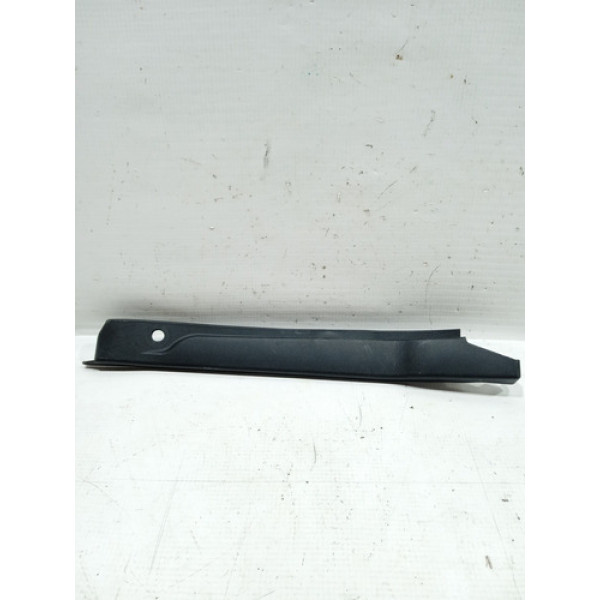 Acabamento Churrasqueira Direito Gm Sonic 2012/2014 