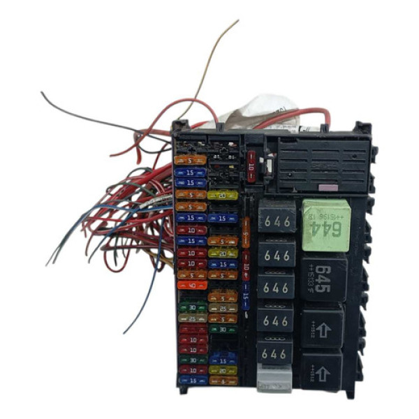 Caixa De Fusíveis Volkswagen Saveiro G6 1.6 8v 2014 2017