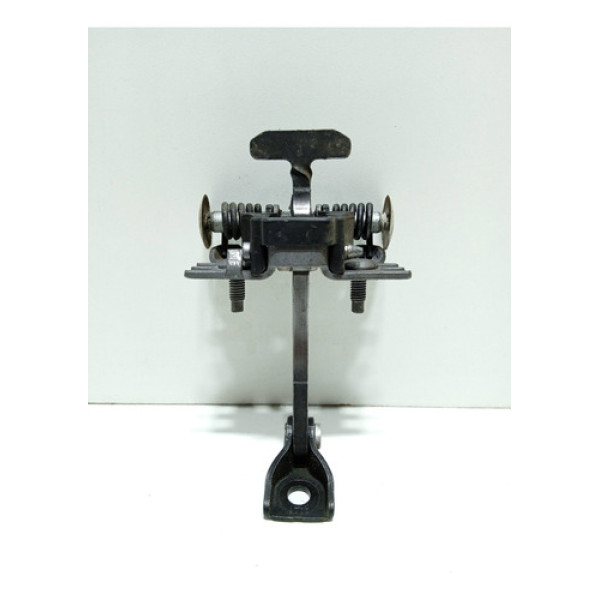 Limitador Porta Traseira Esquerda Citroen C3 2013/2017