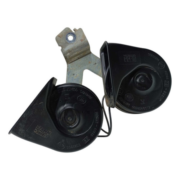 Par Buzinas Fiat 500 Cult 2014