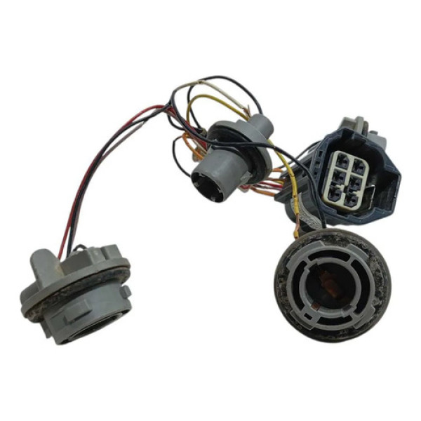 Soquete Chicote Lanterna Direita Ford Focus Hatch 2014/2017