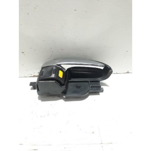 Maçaneta Interna Dianteira Direita Toyota Etios 2015/2018