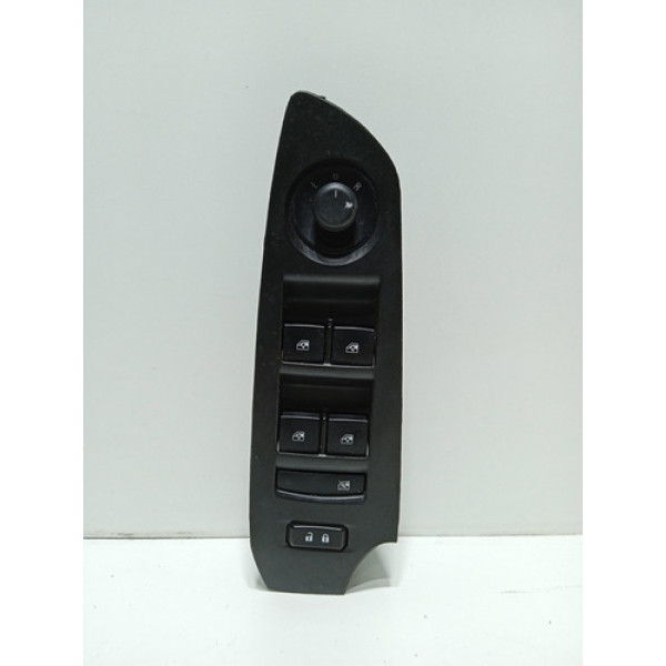 Comando Botão Vídro Dianteiro Esquerdo Gm Tracker 2012/2016