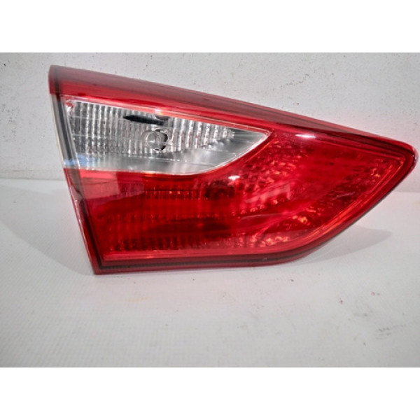 Lanterna Tampa Traseira Esquerda Hyundai I30 2014/2017