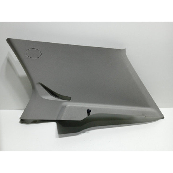 Acabamento Coluna Traseira Direita Gm Tracker 2012/2016