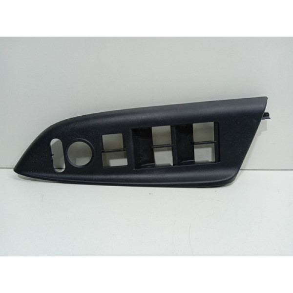 Moldura Botão Vídro Dianteiro Esquerdo Honda Wr-v 2017/2020