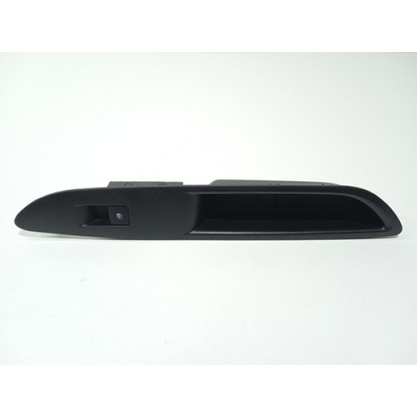 Botão Vidro Elétrico Traseiro Esquerdo Gm Tracker 2012/2016