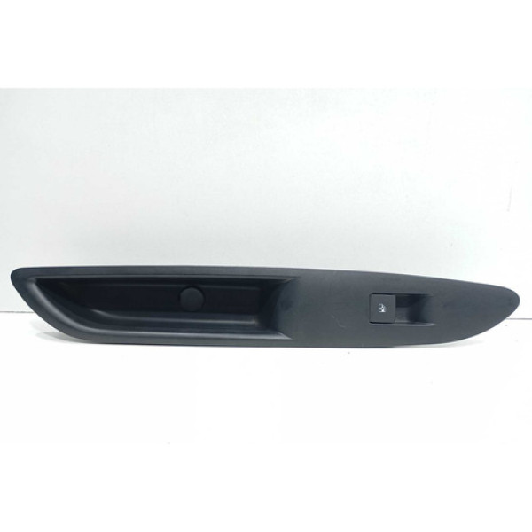 Botão Vidro Elétrico Traseiro Esquerdo Gm Tracker 2017 2019