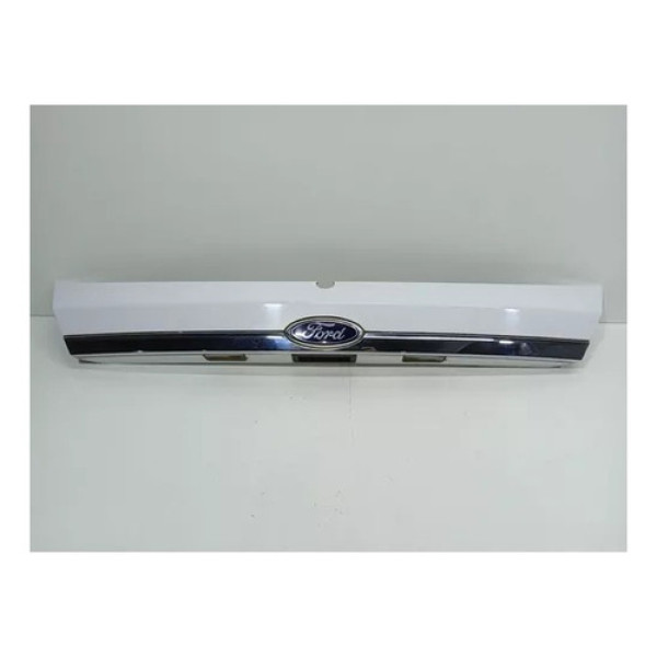 Moldura Aplique Tampa Traseira Ford New Fiesta Hatch 2016