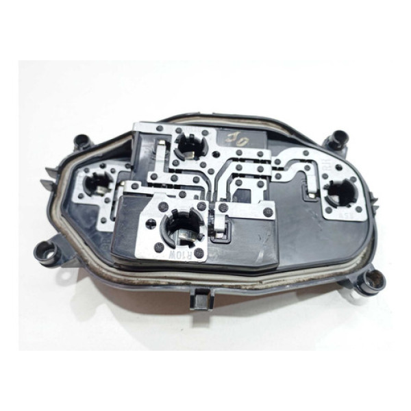 Soquete Lanterna Direita Ford Ka Hatch 2015 2020