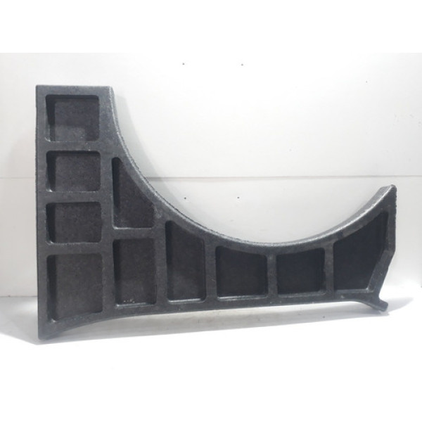 Isopor Porta Malas Lado Direito Ford Focus Hatch 2004/2008 Preto Listras