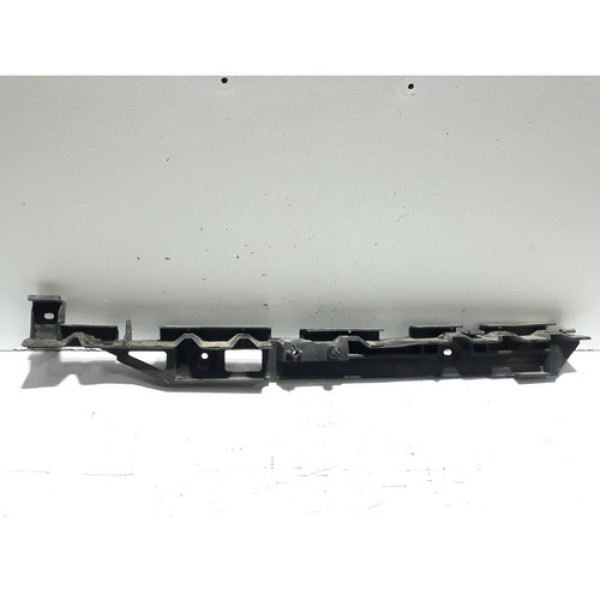 Guia Do Parachoque Traseiro Esquerdo Cross Fox 2011/2015