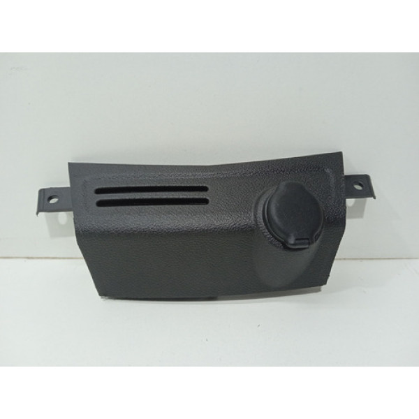 Moldura Tomada 12v Chevrolet Tracker 2012/2016