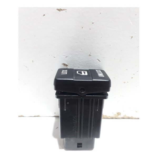 Botão Trava/destrava Central Toyota Etios 2015/2018 