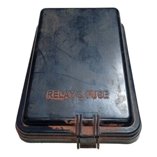 Tampa Caixa Fusível Toyota Etios 1.5 2016 Sedan 