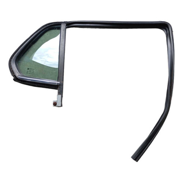 Vidro Fixo Traseiro Direito Chevrolet Tracker 2017 2019