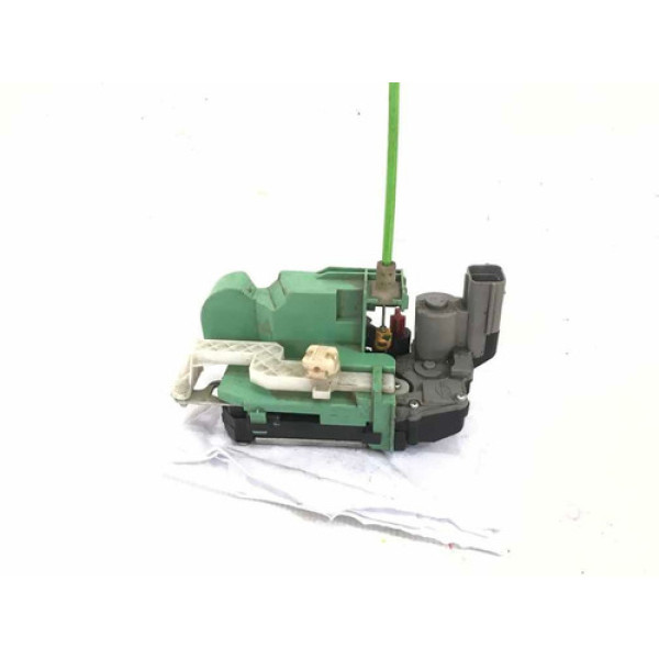 Fechadura De Porta Dianteira Direita Punto 2009/2016