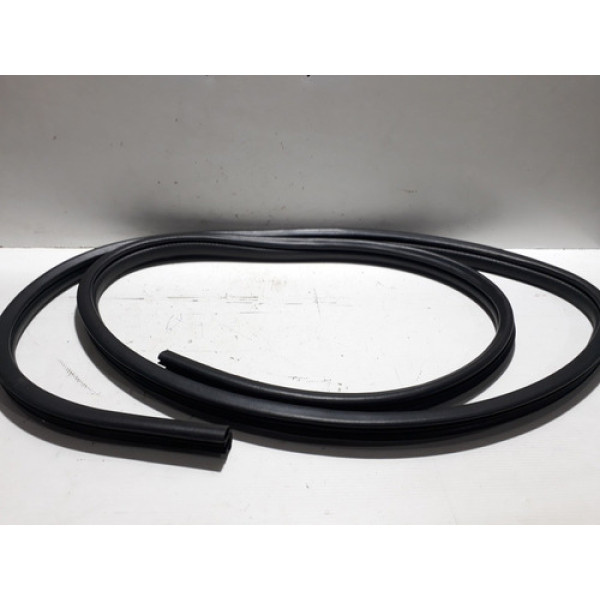 Borracha De Porta Traseira Direita Lancer 2010/2015