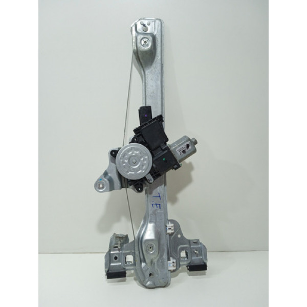 Máquina Vidro Traseiro Esquerdo Gm Tracker 1.8 16v 2012/2016