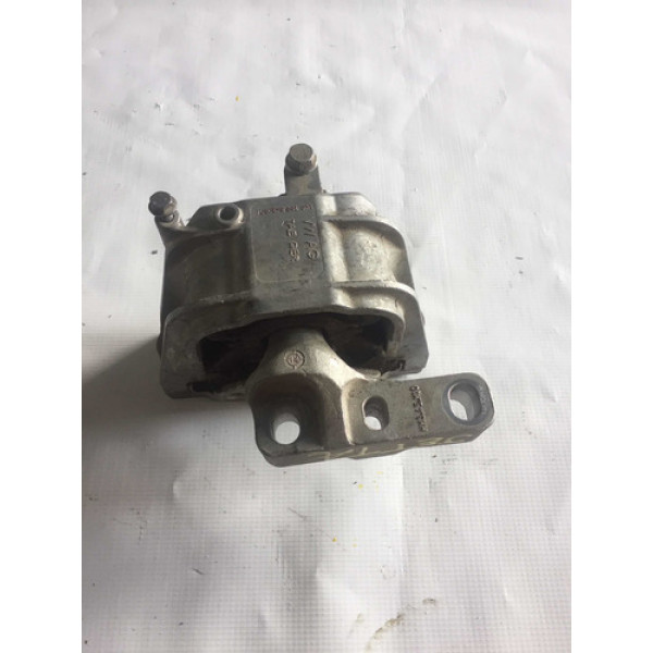 Suporte/coxim Do Motor Direito Volkswagen Jetta 2.0 Tsi 2015