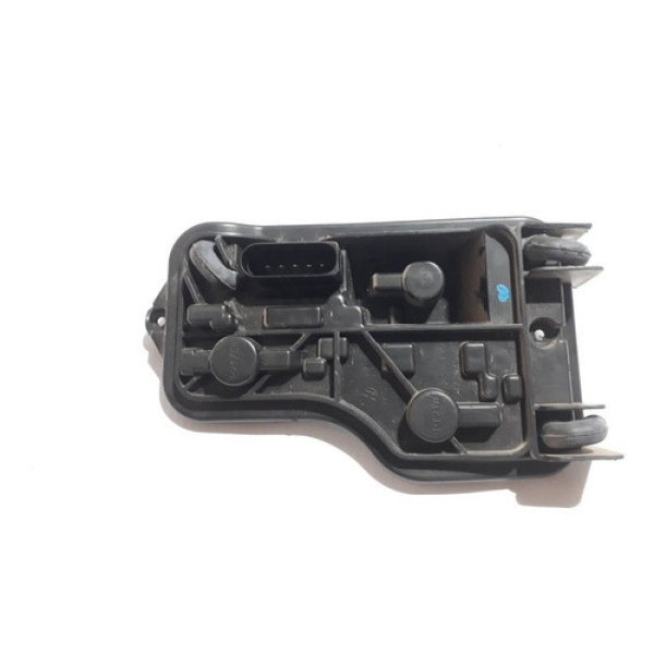 Circuito Soquete Lanterna Traseira Direita Saveiro 2009/2013