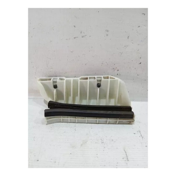 Guia Canaleta Vidro Traseiro Direito Citroen C3 2014/2017