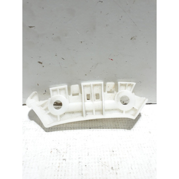 Guia Parachoque Dianteiro Esquerdo Volkswagen Up 2015/2019 