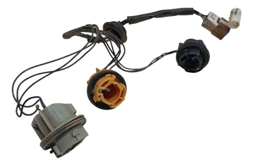 Soquete Lanterna Traseira Esq Nissan Tiida Hatch 2008 2013